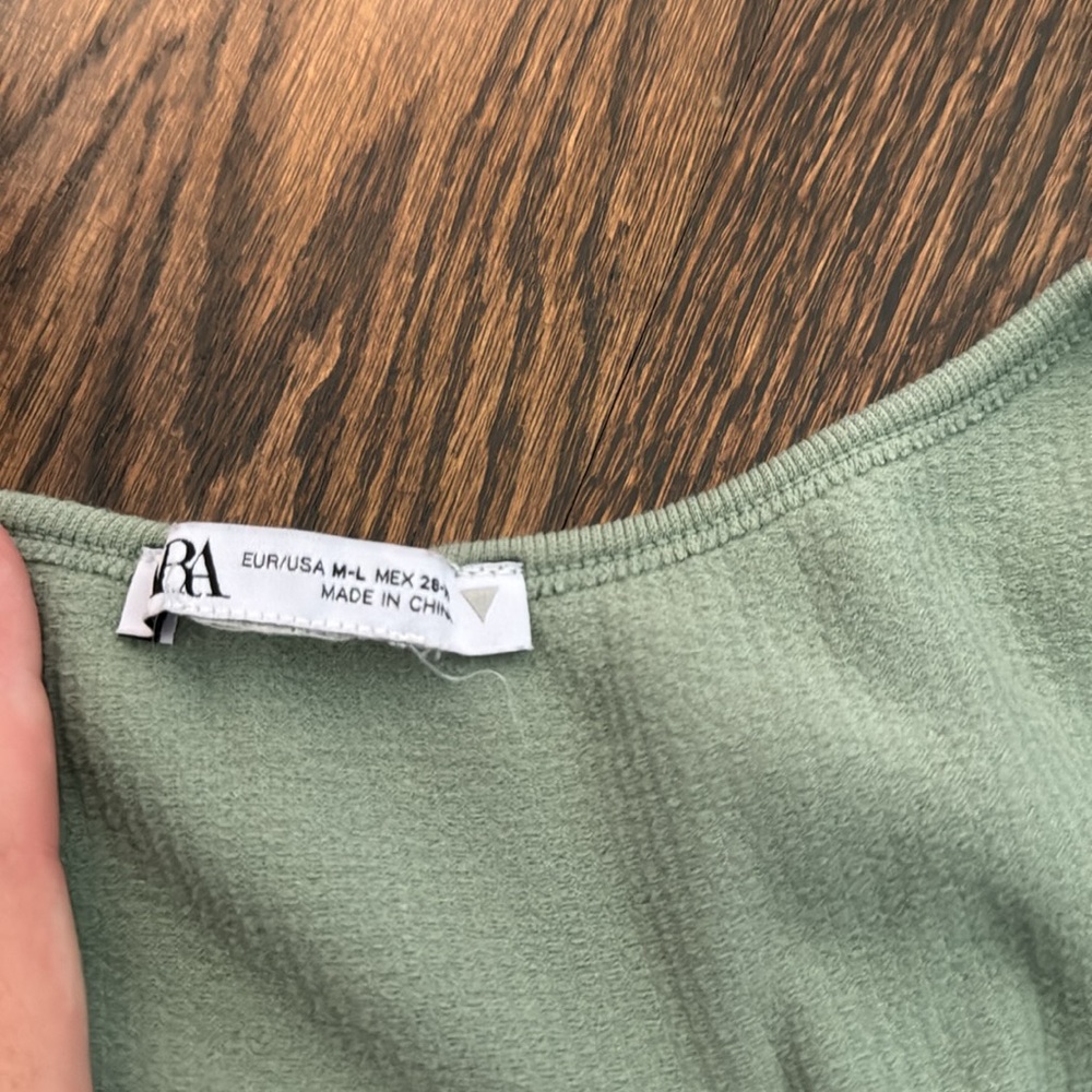 Zara top - Picture 2 of 2